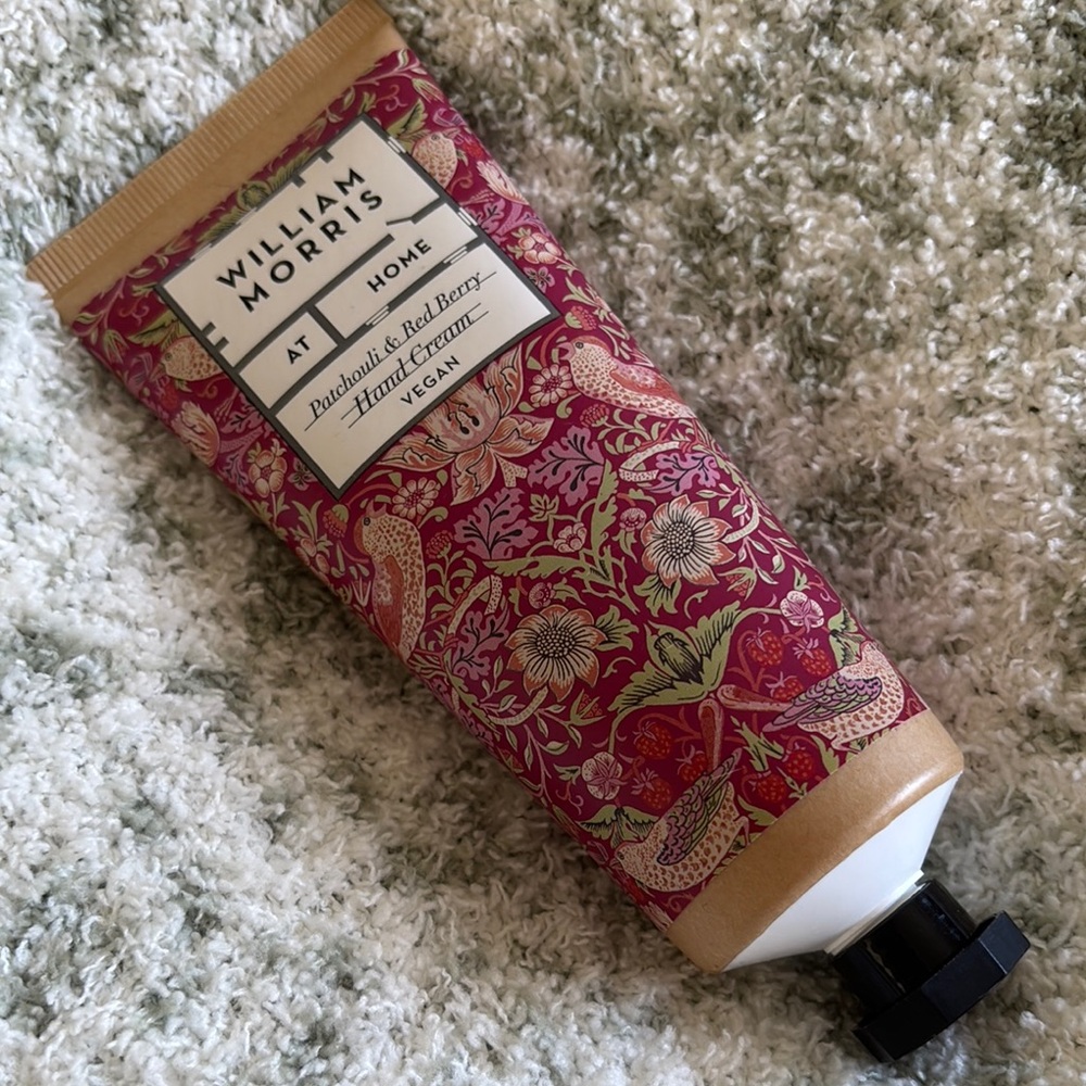 William Morris At Home Scented Luxury Hand Cream NWT 3.38oz